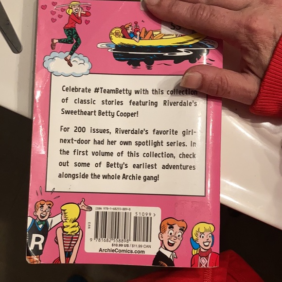“Betty and me“ Archie comics book - Picture 2 of 11